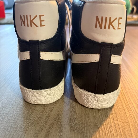 Nike Blazers Mid '77 - Picture 4 of 5